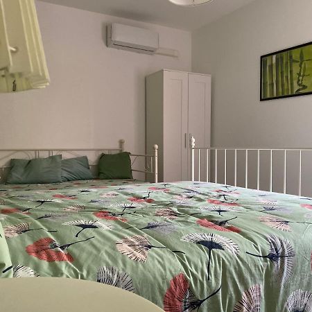 B&B La Grancia Кьяравалле Экстерьер фото